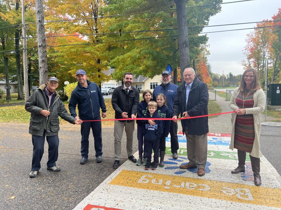 Wyevale Crosswalk Ribbon Cutting 