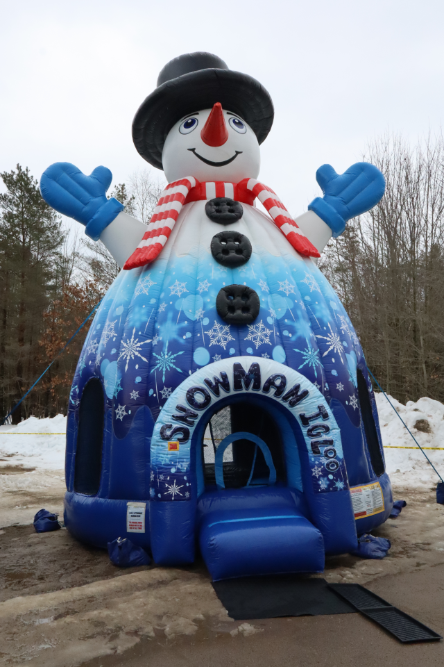 Giant inflatable snowman bouncy castle